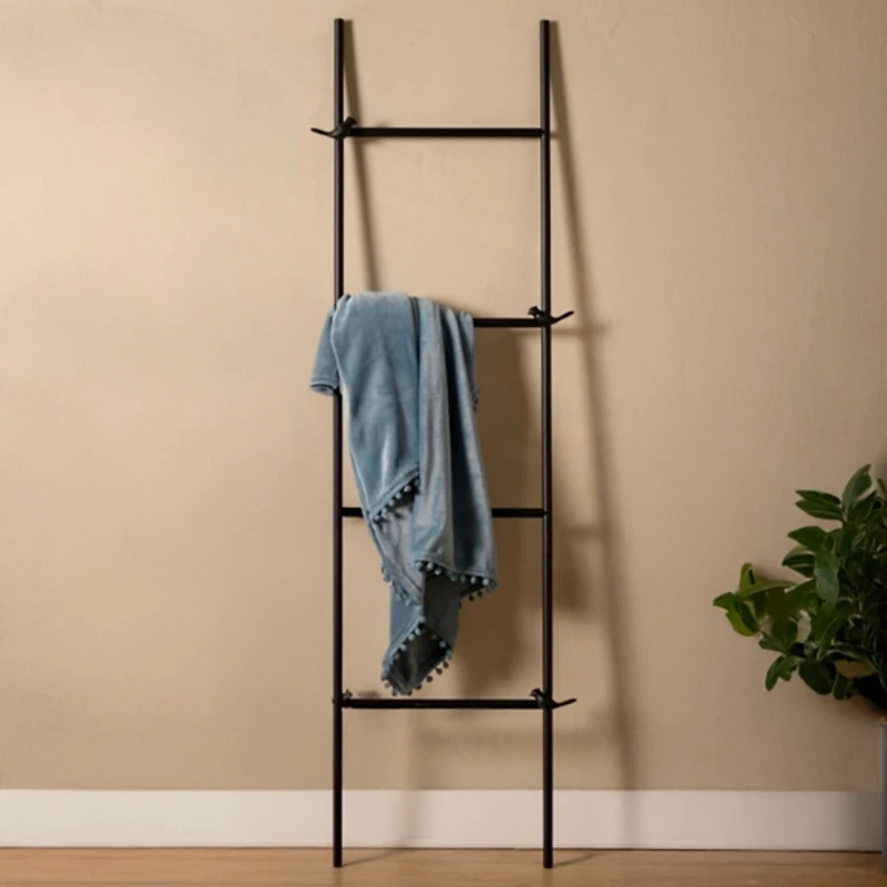 Black Metal Birds Decorative Ladder