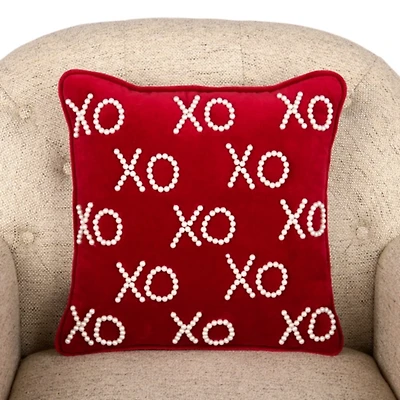 Red Velvet Pearl XOXO Pillow