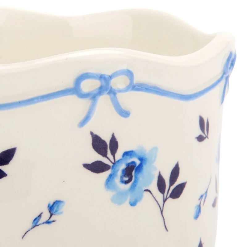 Ditsy Floral and Bows Scalloped Mug