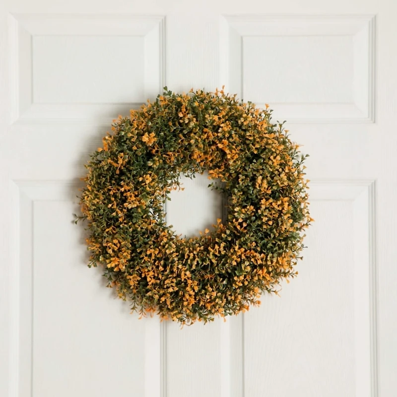 Pre-Lit Boxwood Harvest Wreath
