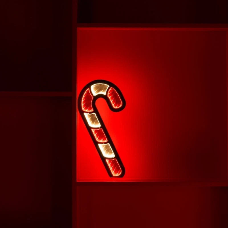 Candy Cane Ekkolight Statue