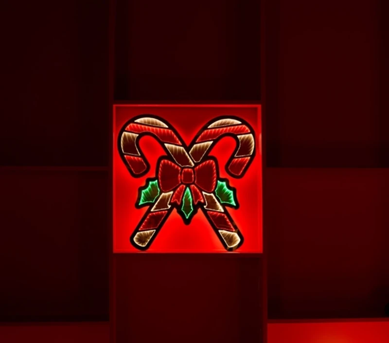 Dual Candy Cane Ekkolight Statue