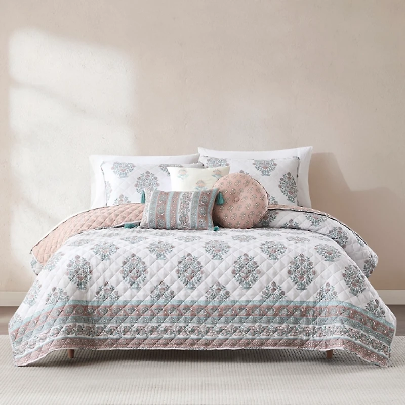 Sofia Bouquet Reversible 6-pc. King Quilt Set