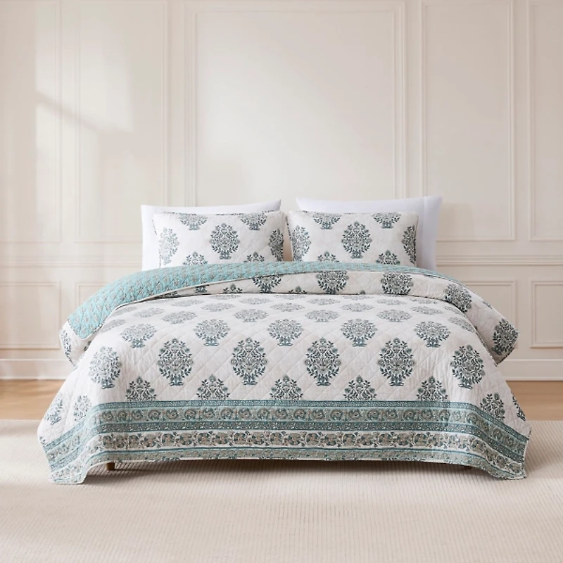 Blue Sofia Reversible 3-pc. Full/Queen Quilt Set