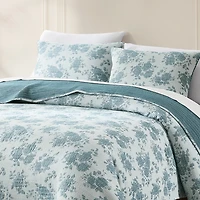 Blue Rose Garden 3-pc. Full/Queen Coverlet Set
