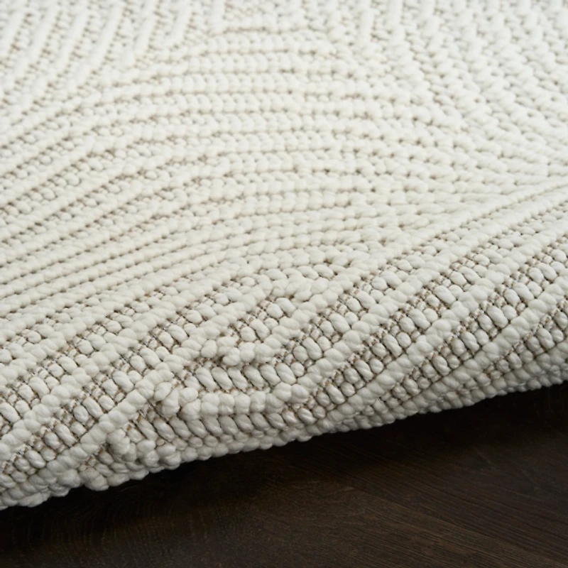 Ivory Geometric Area Rug, 7x9