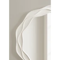 Round White Wavy Wall Mirror