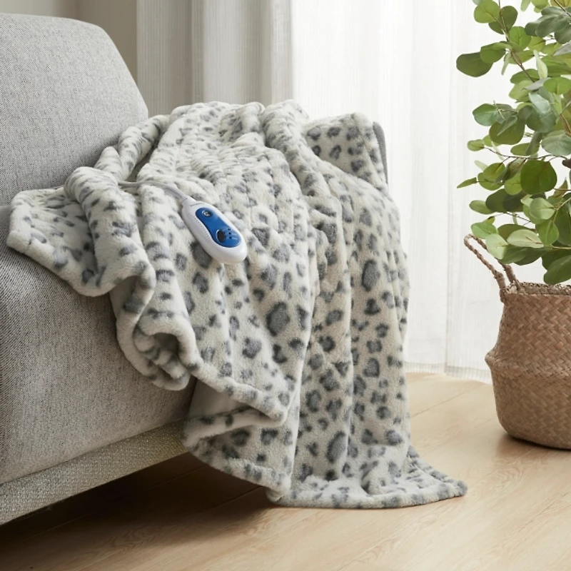 Beautyrest Gray Leopard Heated Faux Fur Throw
