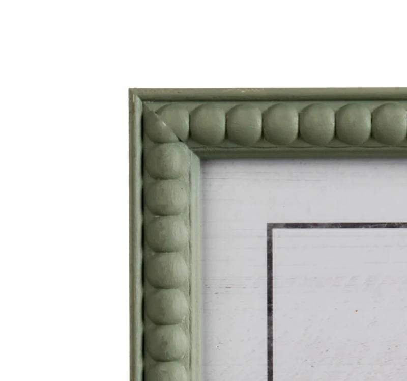 Love Never Fails Green Wall Plaque