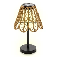 Woven Rattan Scalloped Solar Lamp