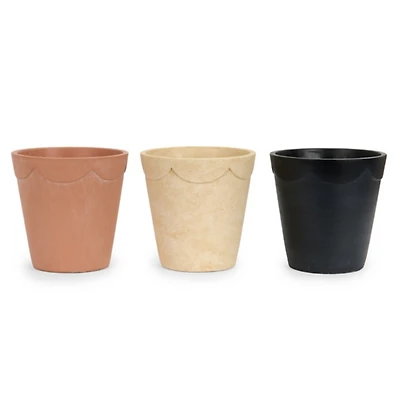 Ceramic Scalloped Trim Outdoor Planters