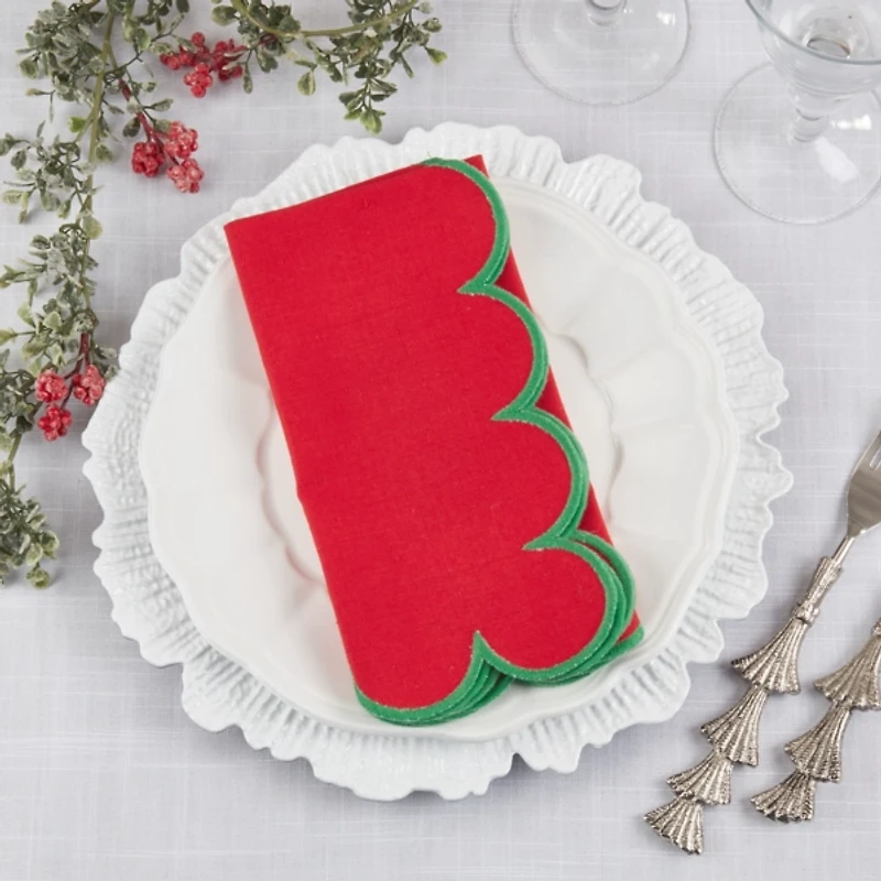 Red and Green Scalloped Napkins, Set of 4