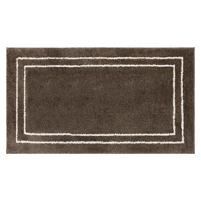 Walnut Corona Bordered Bath Rug, 40x24