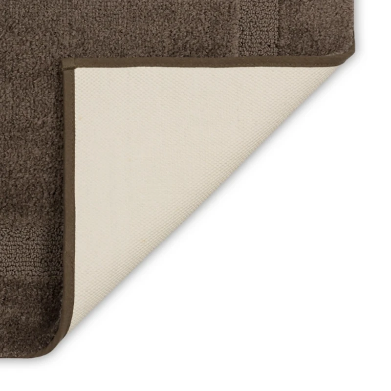 Prestige Walnut Bordered Bath Rug, 40x24