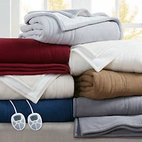 Serta White Fleece & Sherpa Heated Queen Blanket