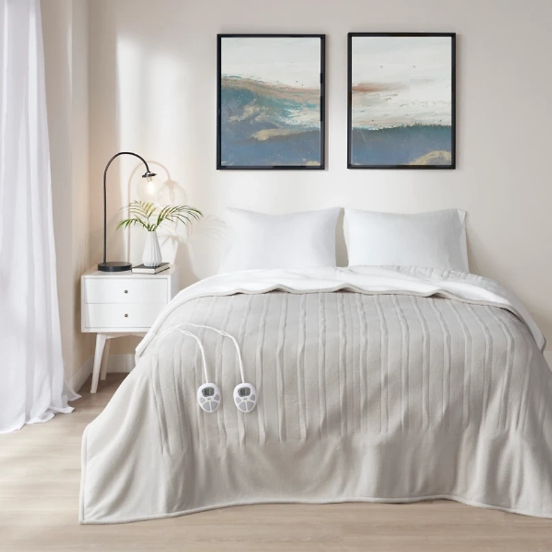 Serta Tan Fleece & Sherpa Heated Twin Blanket