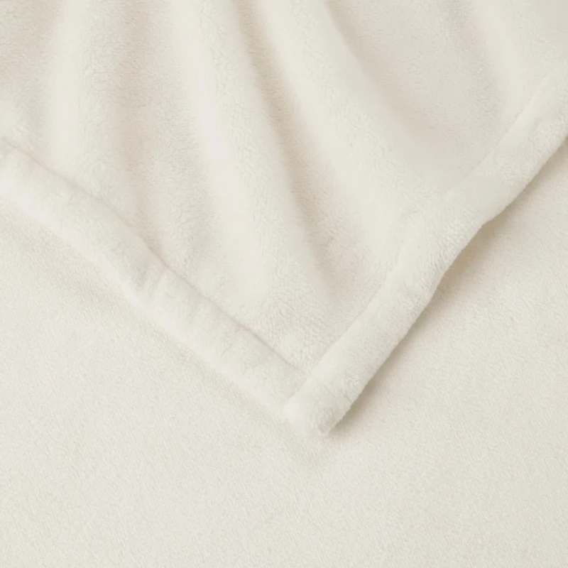 Serta Cream Plush Heated Full Blanket
