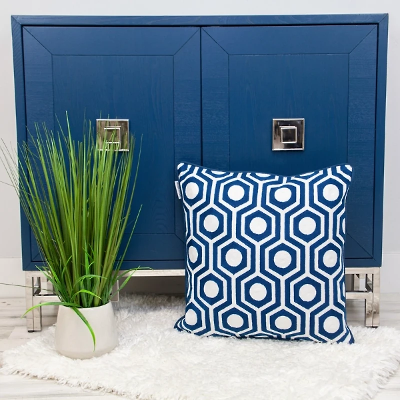 Geometric Circle Transitional Pillow