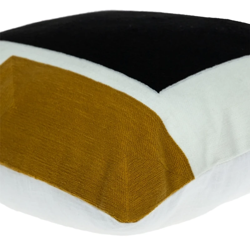 Scalic Transitional Pillow