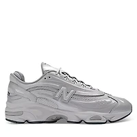 New Balance 1000 Sneakers in Gris Misc, Size Womens 10 / Mens 8.5, Rubber