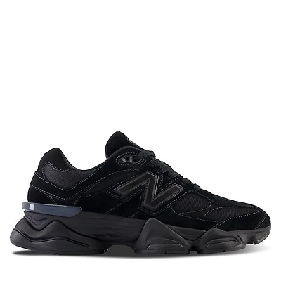 New Balance 9060 Sneakers Black, Womens / Mens Suede