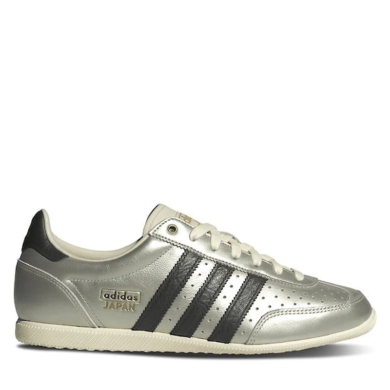 adidas Women's Japan Sneakers Metallic Silver/Black Argente, Leather