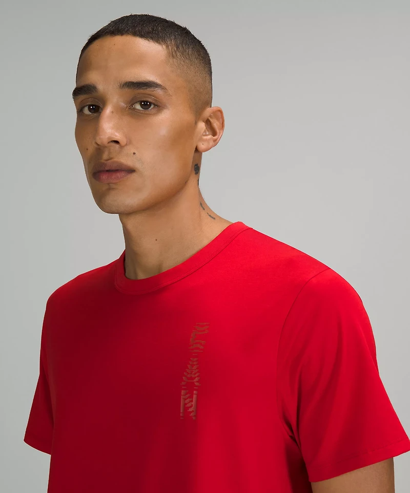 Team Canada lululemon Fundamental T-Shirt *COC Logo | Men's Short Sleeve Shirts & Tee's