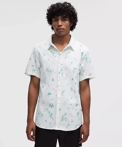 Airing Easy Short-Sleeve Shirt | Men's Short Sleeve Shirts & Tee's