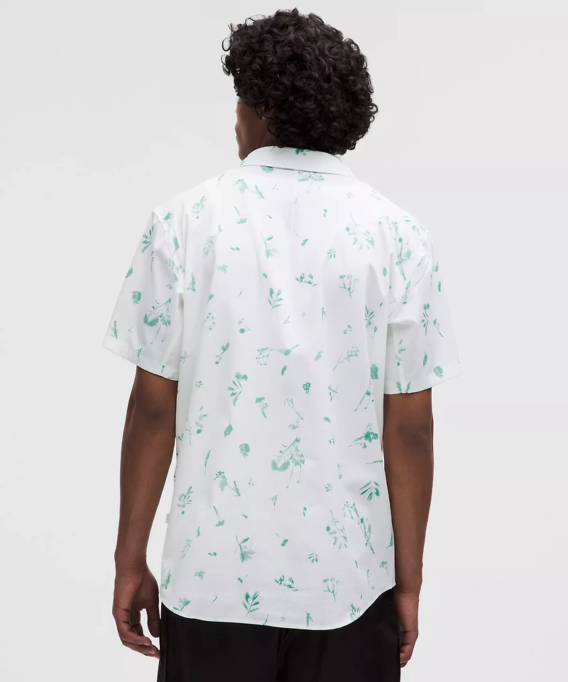 Airing Easy Short-Sleeve Shirt