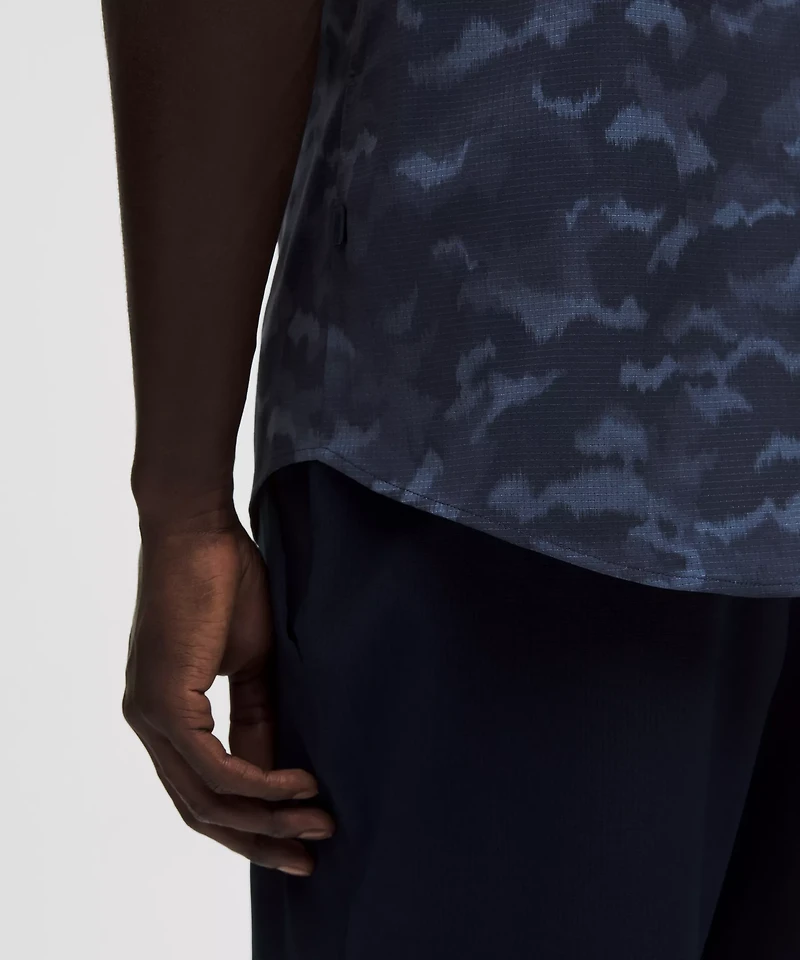 Airing Easy Short-Sleeve Shirt
