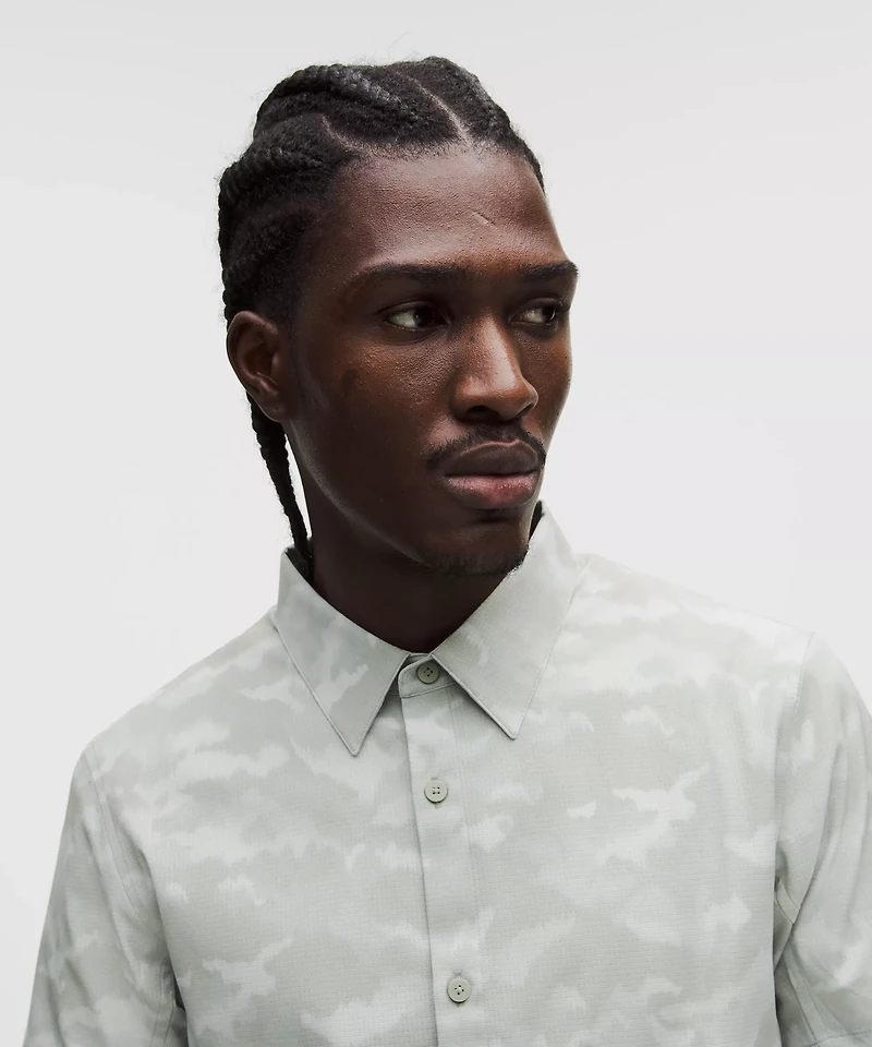 Airing Easy Short-Sleeve Shirt