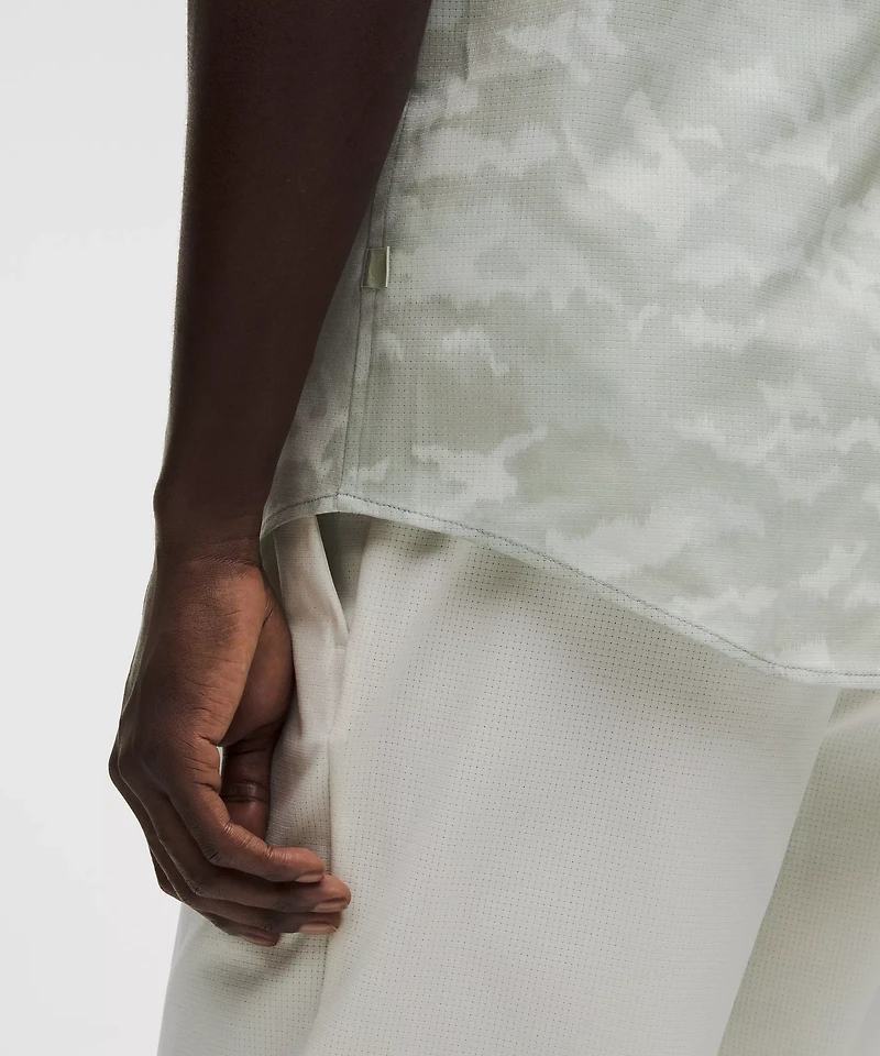 Airing Easy Short-Sleeve Shirt