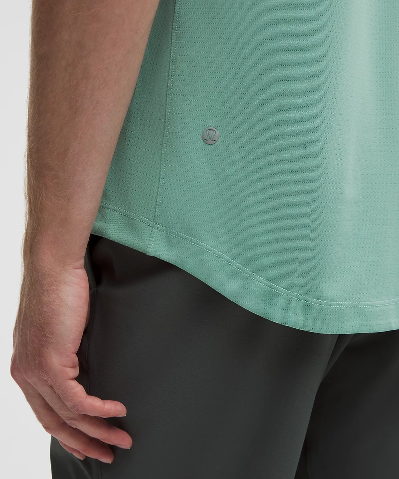 License to Train Short-Sleeve Shirt | Men's Short Sleeve Shirts & Tee's