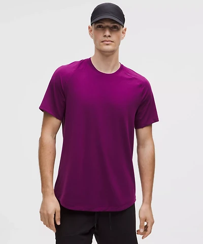 License to Train Short-Sleeve Shirt | Men's Short Sleeve Shirts & Tee's