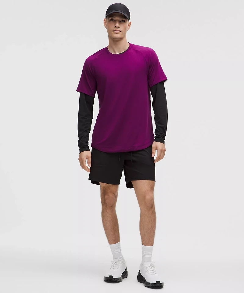 License to Train Short-Sleeve Shirt | Men's Short Sleeve Shirts & Tee's