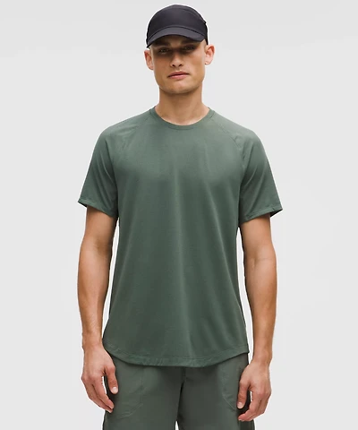 License to Train Short-Sleeve Shirt | Men's Short Sleeve Shirts & Tee's
