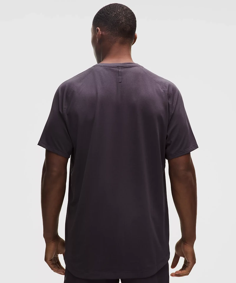 License to Train Short-Sleeve Shirt | Men's Short Sleeve Shirts & Tee's