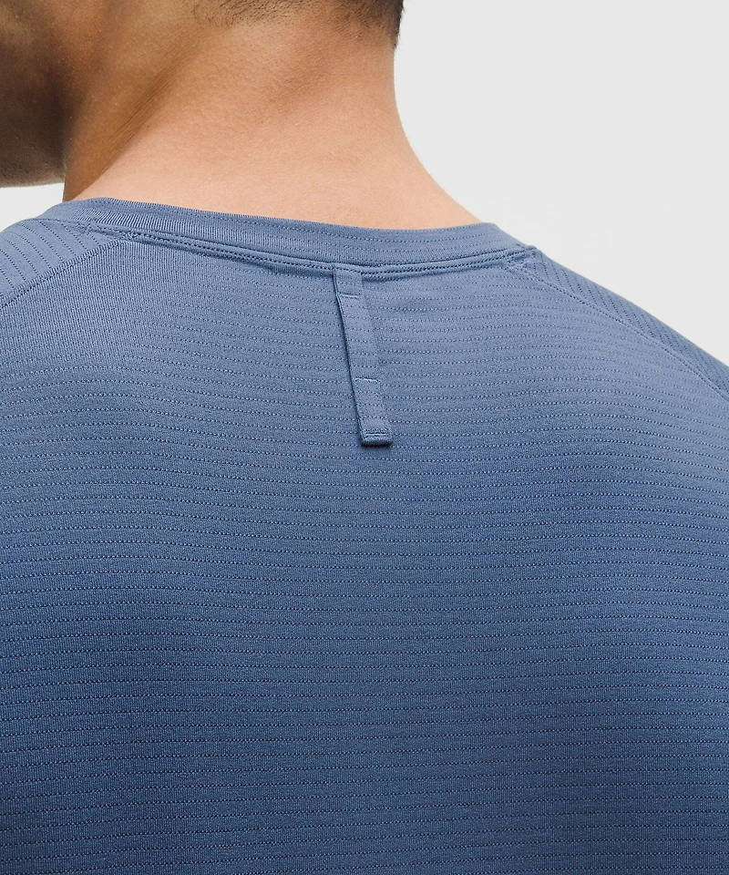 License to Train Short-Sleeve Shirt | Men's Short Sleeve Shirts & Tee's