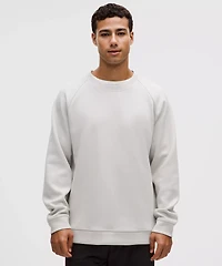 Smooth Spacer Classic-Fit Crew