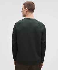 Smooth Spacer Classic-Fit Crew