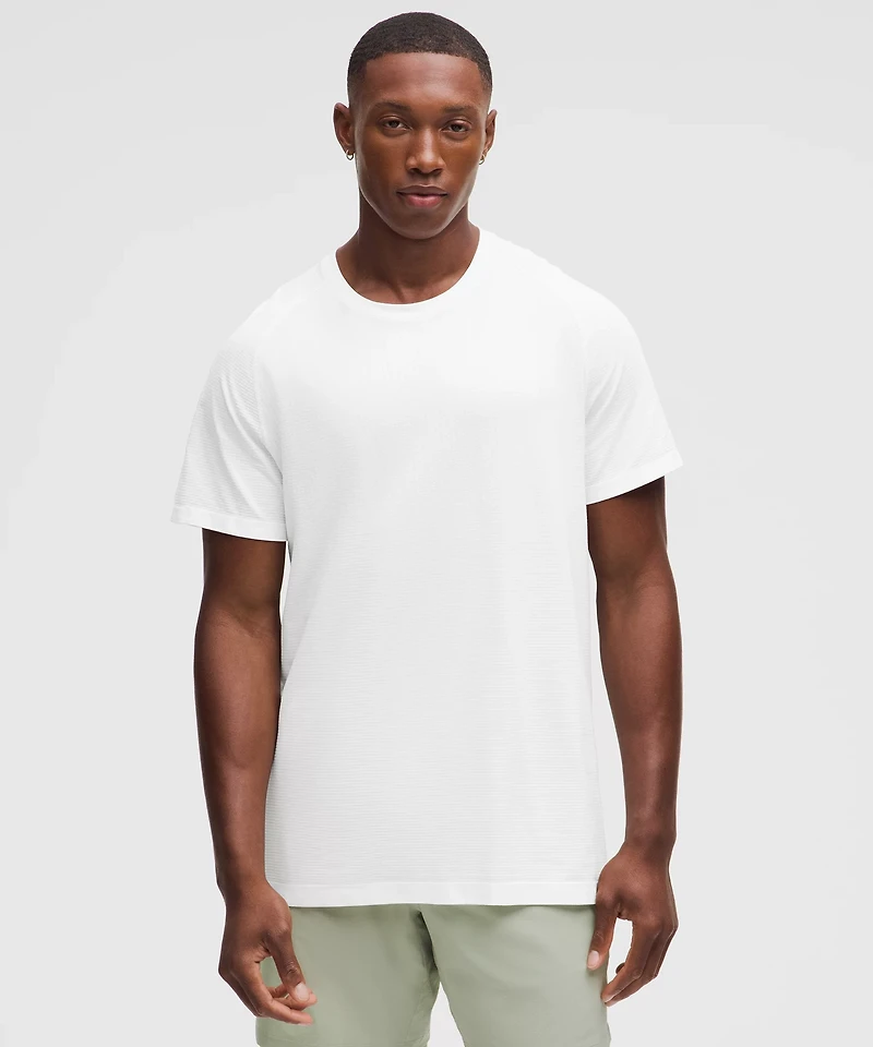 Metal Vent Tech Short-Sleeve Shirt | Men's Short Sleeve Shirts & Tee's