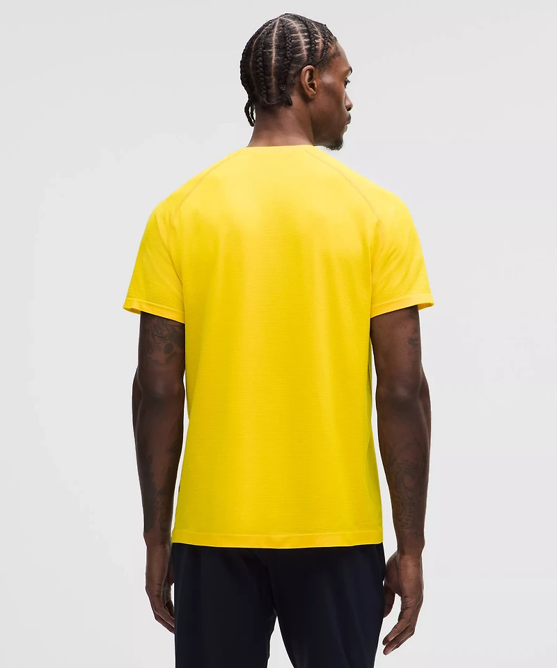Metal Vent Tech Short-Sleeve Shirt | Men's Short Sleeve Shirts & Tee's