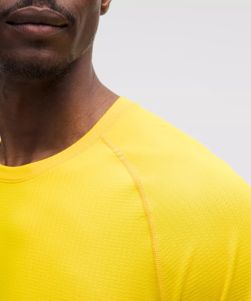 Metal Vent Tech Short-Sleeve Shirt | Men's Short Sleeve Shirts & Tee's