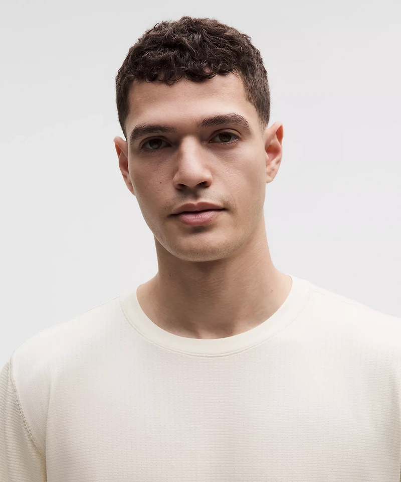 Metal Vent Tech Relaxed-Fit Short-Sleeve Shirt