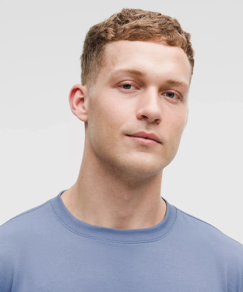 EasySet Training Short-Sleeve Shirt