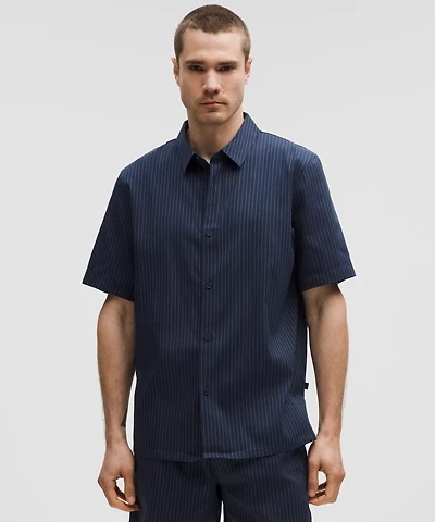 Relaxed-Fit Short-Sleeve Button Up Shirt | Men's Down & Dress Shirts