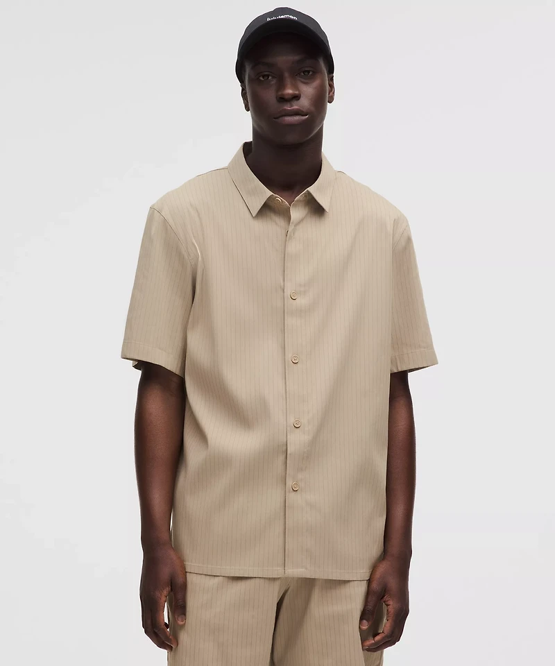 Relaxed-Fit Short-Sleeve Button Up Shirt | Men's Down & Dress Shirts