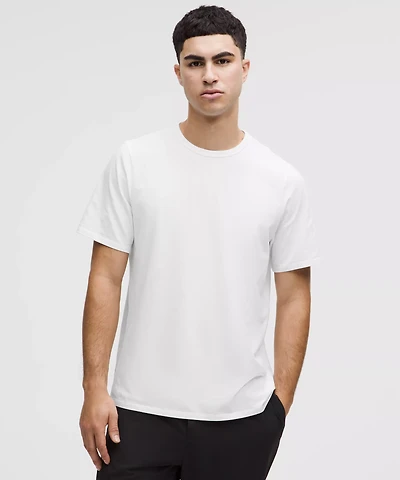 Organic Cotton Classic-Fit T-Shirt | Men's Short Sleeve Shirts & Tee's