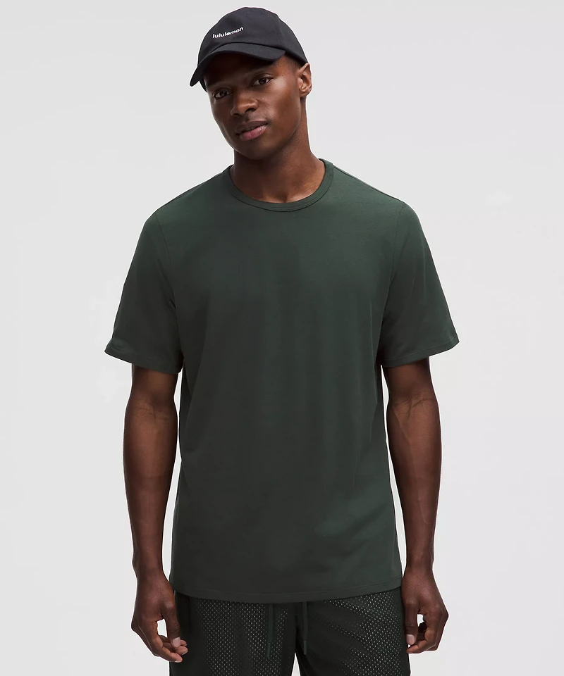 Organic Cotton Classic-Fit T-Shirt | Men's Short Sleeve Shirts & Tee's