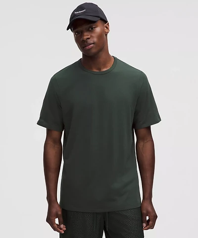 Organic Cotton Classic-Fit T-Shirt | Men's Short Sleeve Shirts & Tee's